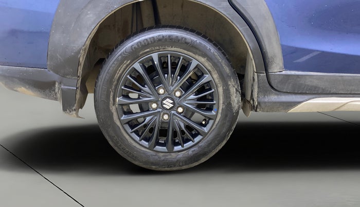 2021 Maruti XL6 ZETA MT, Petrol, Manual, 1,08,262 km, Right Rear Wheel