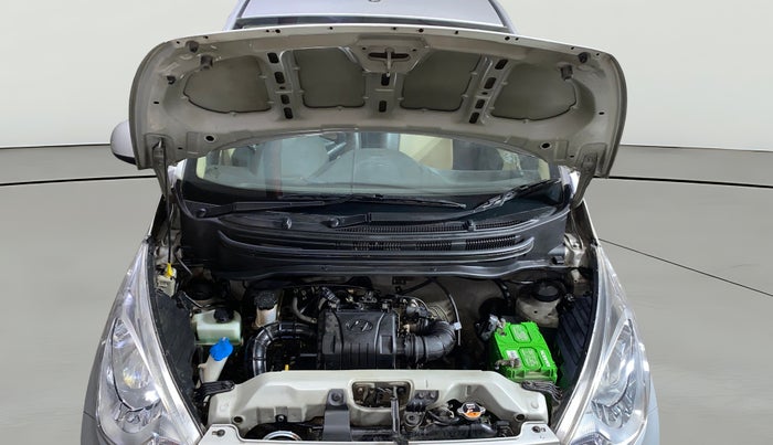 2017 Hyundai Eon SPORTZ, Petrol, Manual, 24,066 km, Open Bonet