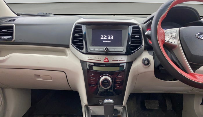2019 Mahindra XUV300 W8 (O) 1.5 DIESEL AMT, Diesel, Automatic, 64,912 km, Air Conditioner