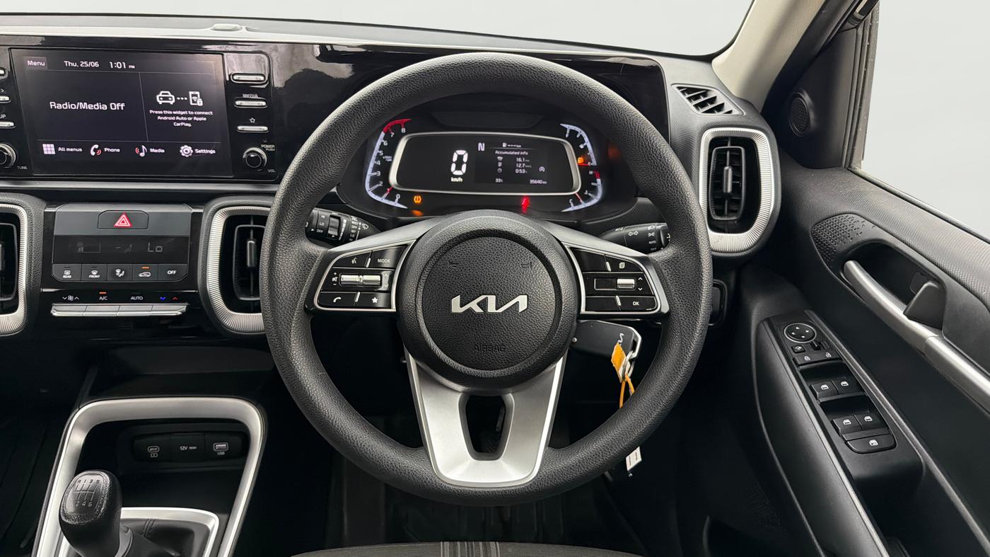 2025 KIA SONET HTK PLUS 1.0 TURBO PETROL IMT, Petrol, Manual, 35,584 km, Steering Wheel Close Up