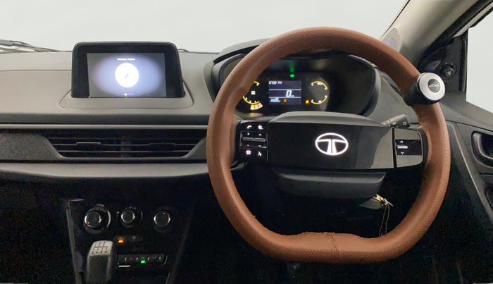 2024 Tata NEXON Smart Plus S 1.2 iCNG, CNG, Manual, 22,604 km, Steering Wheel Close Up