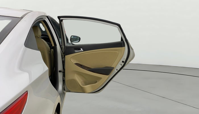 2015 Hyundai Verna FLUIDIC 4S 1.6 VTVT SX, Petrol, Manual, 29,260 km, RHS Rear Door