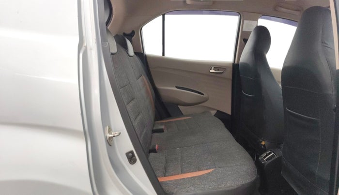 2019 Hyundai NEW SANTRO SPORTZ CNG, CNG, Manual, 1,34,769 km, Right Side Rear Door Cabin