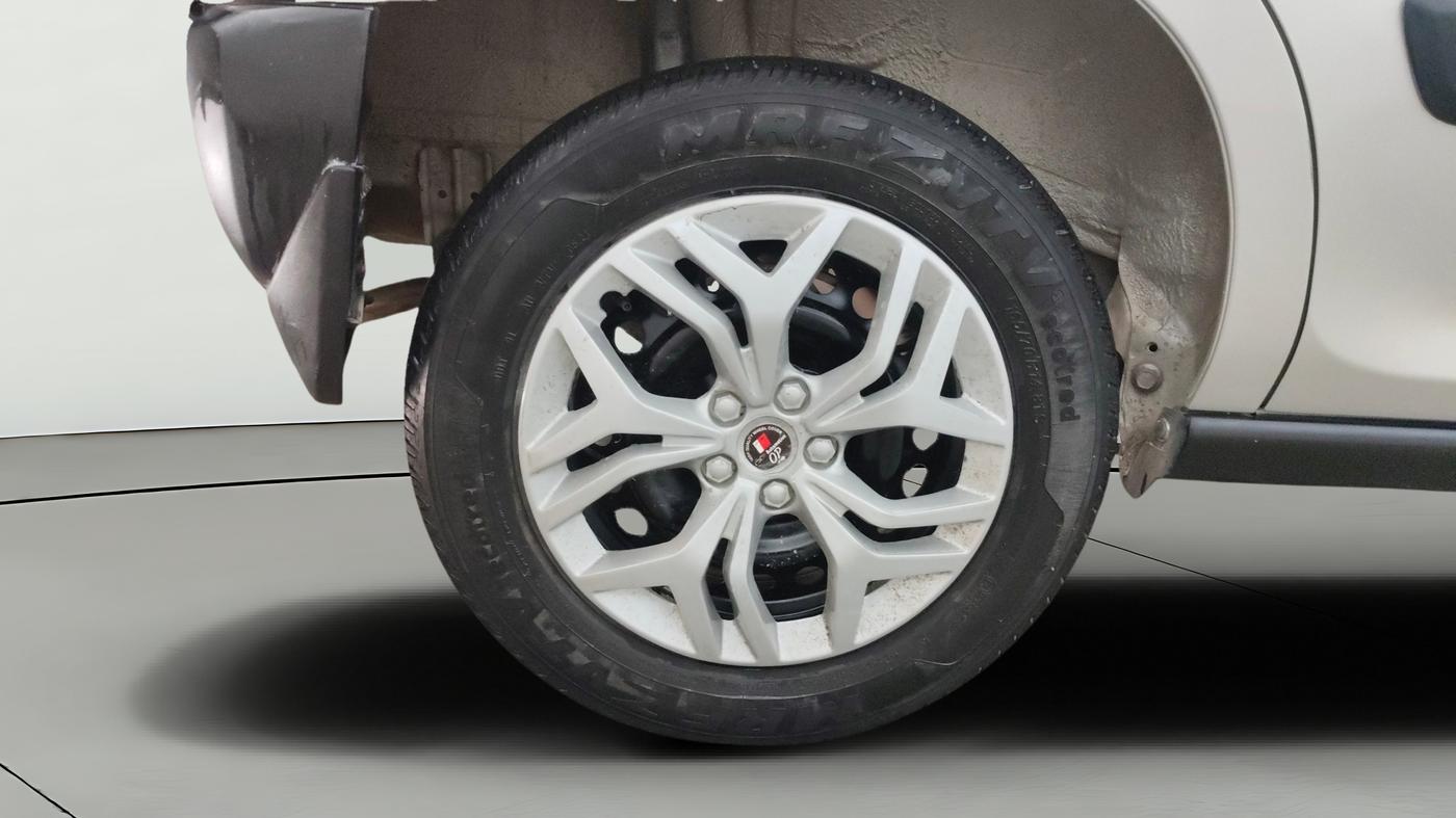 2021 Maruti S PRESSO VXI (O) CNG, CNG, Manual, 75,322 km, Right Rear Wheel