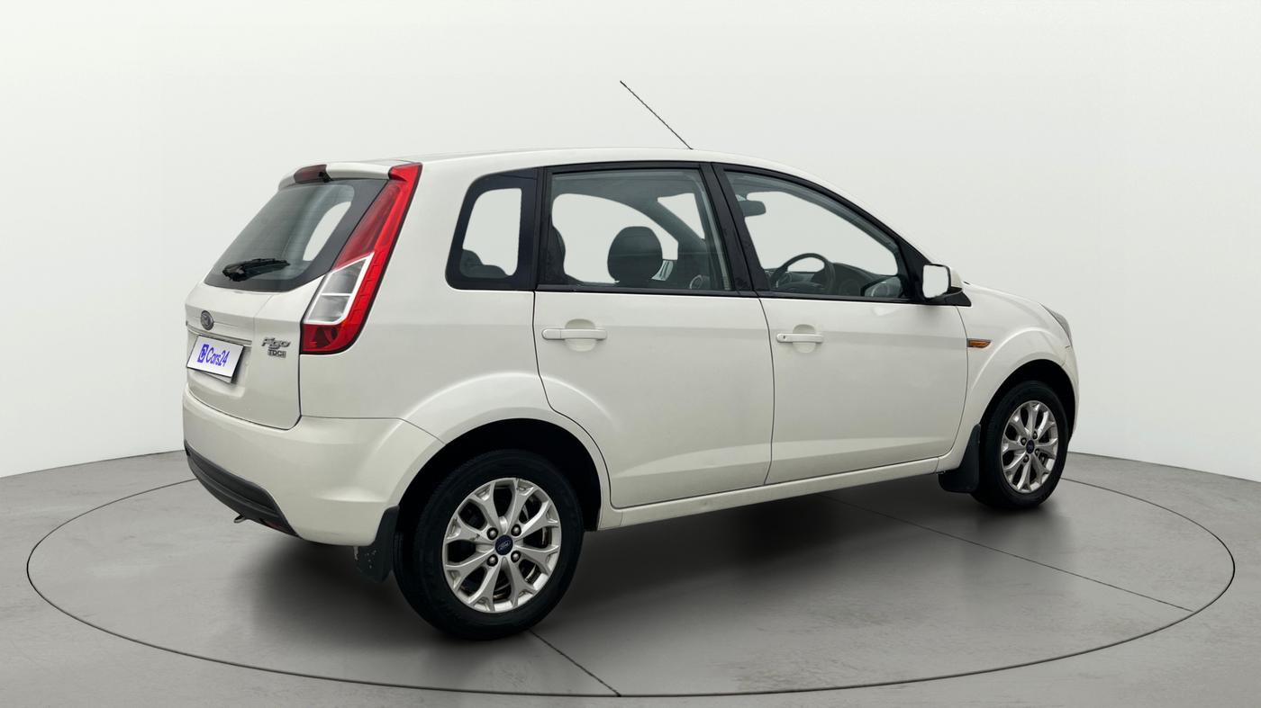 2013 Ford Figo TITANIUM 1.4 DIESEL, Diesel, Manual, 99,295 km, Right Back Diagonal