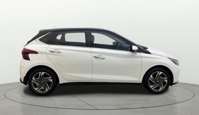 2021 Hyundai NEW I20 ASTA (O) 1.5 CRDI MT, Diesel, Manual, 84,368 km, Right Side View