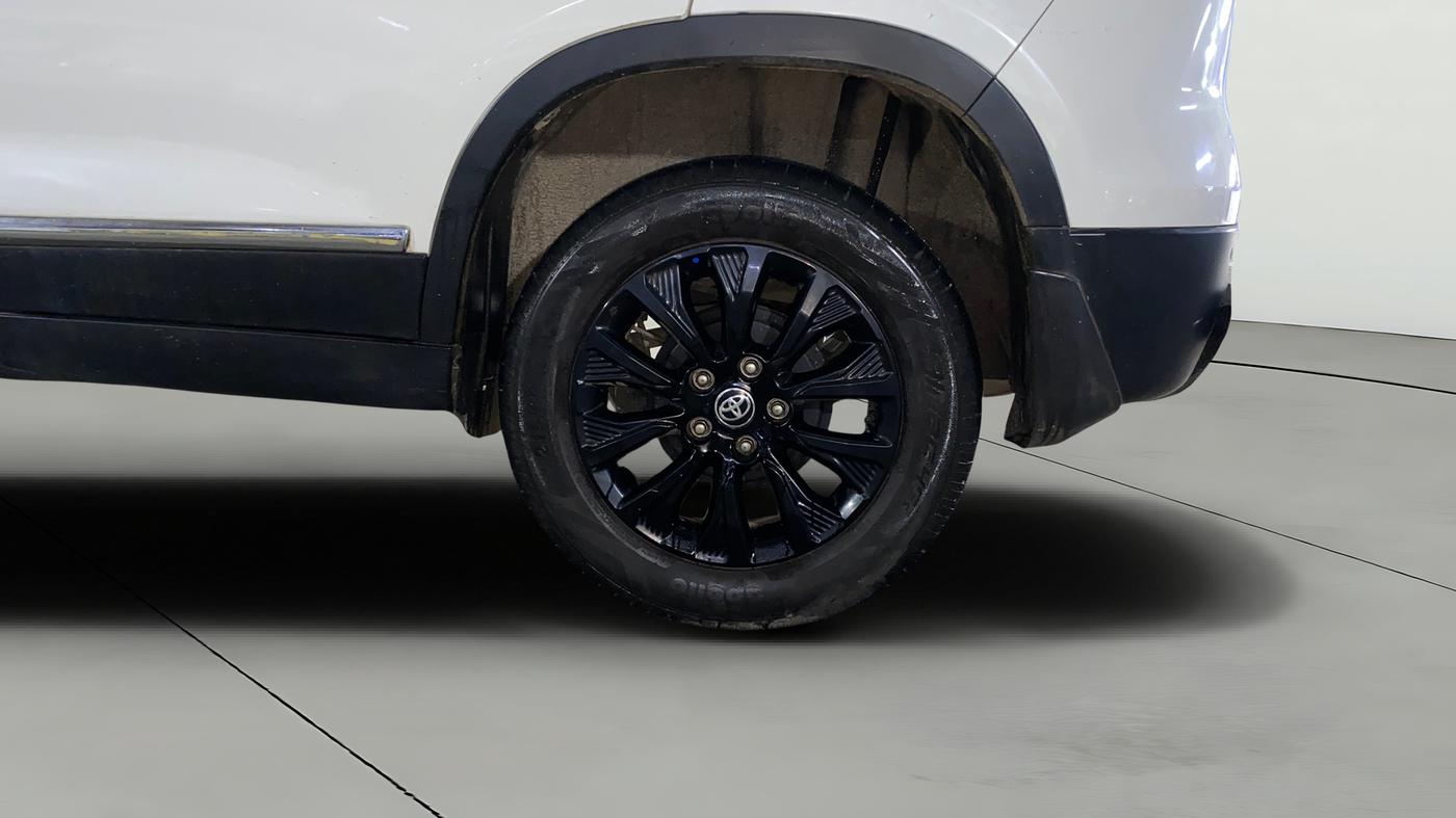 2022 Toyota URBAN CRUISER HIGH GRADE MT, Petrol, Manual, 29,555 km, Left Rear Wheel