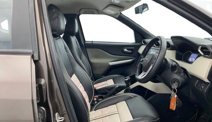 2022 Nissan MAGNITE XL, Petrol, Manual, 72,184 km, Right Side Front Door Cabin