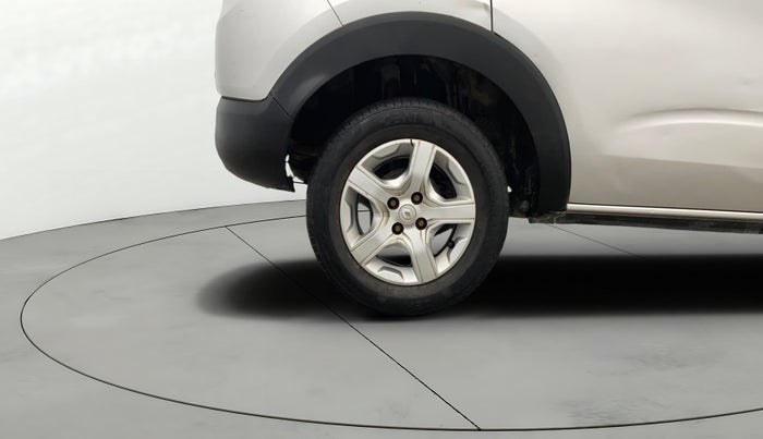 2019 Renault TRIBER RXZ, Petrol, Manual, 48,506 km, Right Rear Wheel