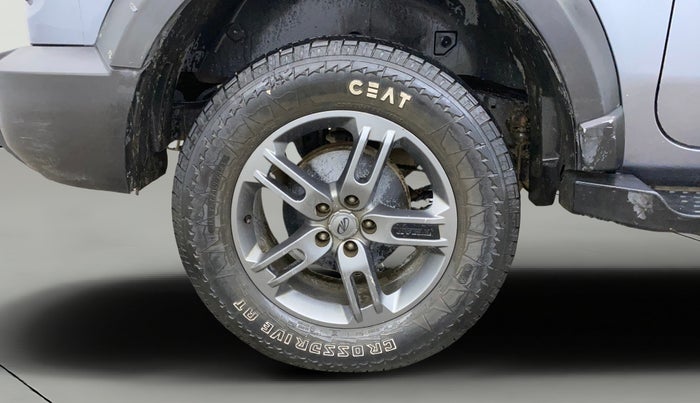 2022 Mahindra Thar LX HARD TOP 4WD MT, Diesel, Manual, 50,593 km, Right Rear Wheel