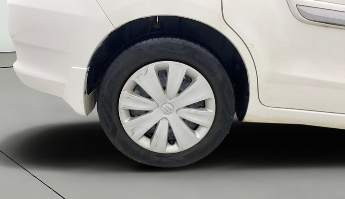 2018 Maruti Ertiga VXI, Petrol, Manual, 75,673 km, Right Rear Wheel