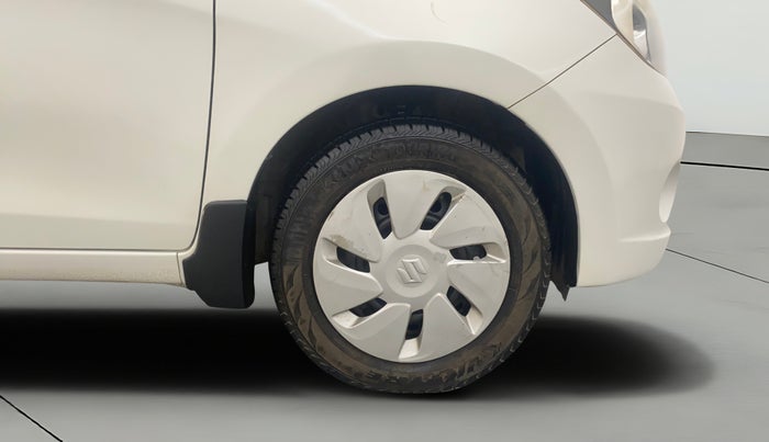 2016 Maruti Celerio ZXI, Petrol, Manual, 60,987 km, Right Front Wheel