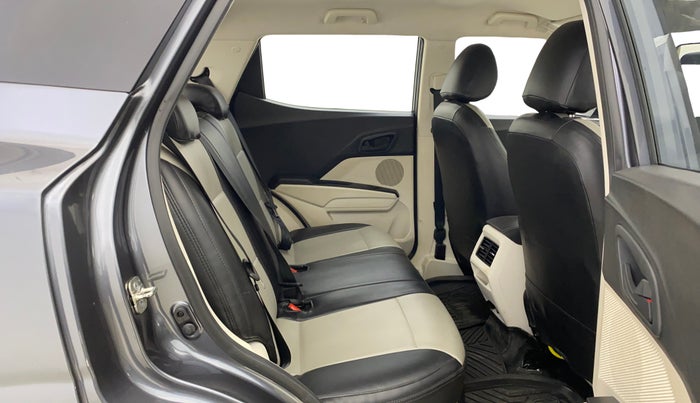 2024 Mahindra XUV 3XO MX1 1.2 L TCMPFi, Petrol, Manual, 6,906 km, Right Side Rear Door Cabin