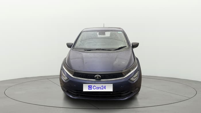 2024 Tata ALTROZ XZA, Petrol, Automatic, 62,831 km, Front