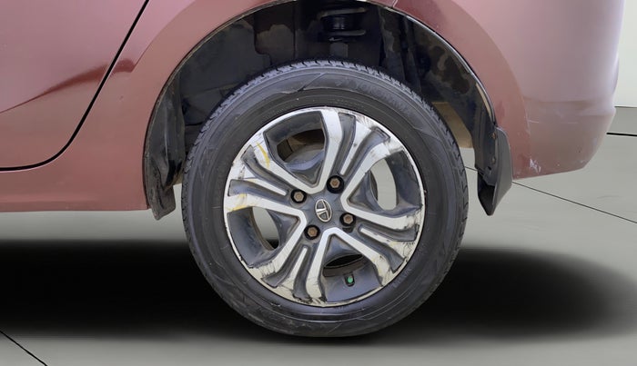 2022 Tata TIGOR XZ PLUS CNG, CNG, Manual, 68,597 km, Left Rear Wheel