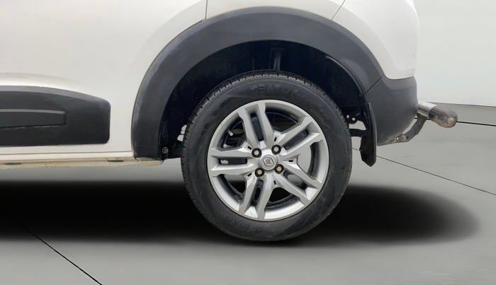 2022 Renault TRIBER RXZ, Petrol, Manual, 19,413 km, Left Rear Wheel