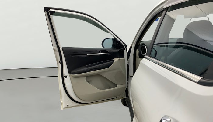 2022 KIA SONET HTX 1.0 IMT, Petrol, Manual, 35,032 km, LHS Front Door