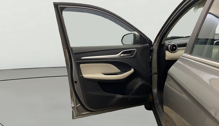2022 MG ASTOR SAVVY 1.5 CVT, Petrol, Automatic, 60,172 km, LHS Front Door