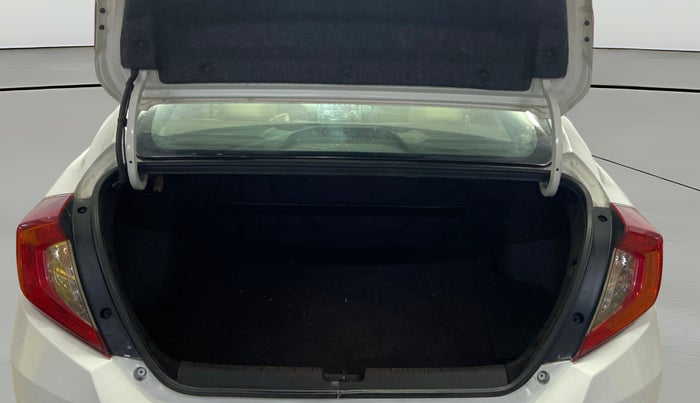 2019 Honda Civic 1.8L I-VTEC V CVT, Petrol, Automatic, 1,09,337 km, Boot Open Zoomed View