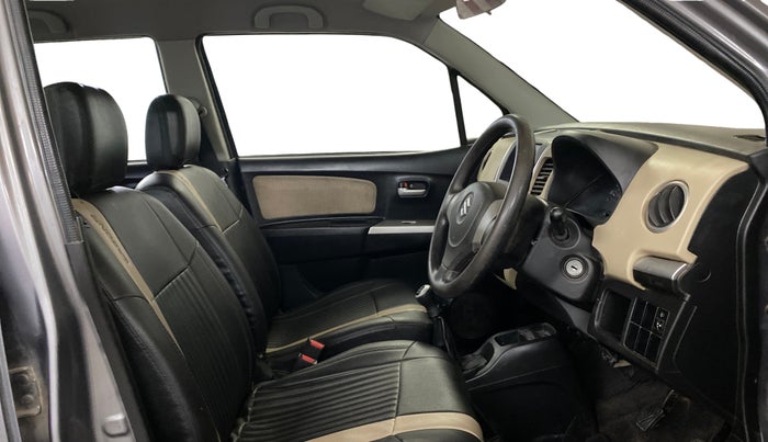 2017 Maruti Wagon R 1.0 LXI, Petrol, Manual, 22,695 km, Right Side Front Door Cabin