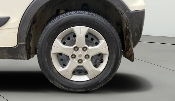 2021 Mahindra XUV300 W6 1.2 PETROL AMT, Petrol, Automatic, 78,372 km, Left Rear Wheel