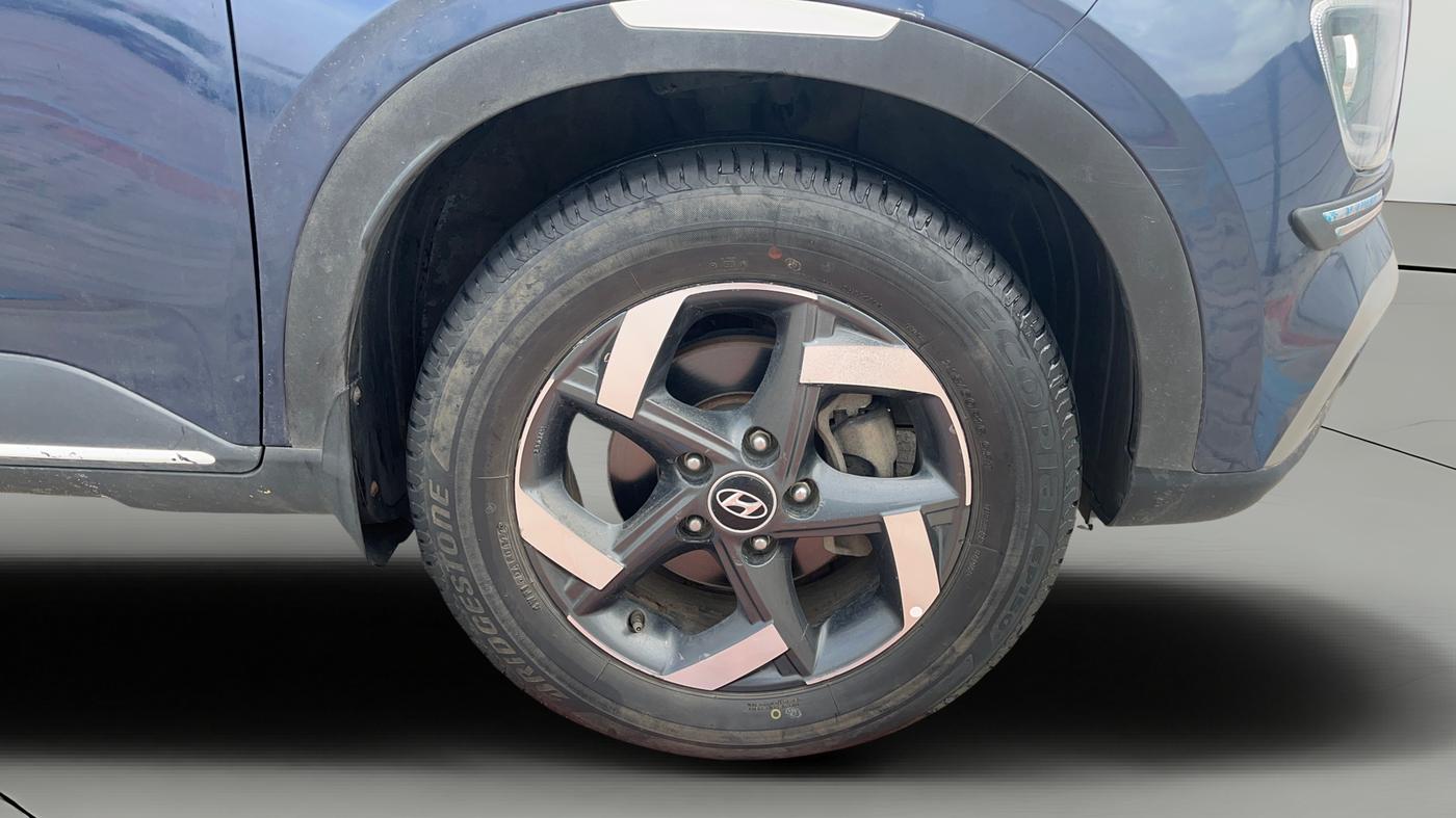 2019 Hyundai VENUE SX 1.0 TURBO DUAL TONE, Petrol, Manual, 99,565 km, Right Front Wheel