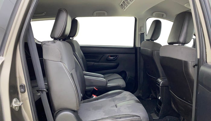 2021 Maruti XL6 ZETA MT, Petrol, Manual, 81,774 km, Right Side Rear Door Cabin