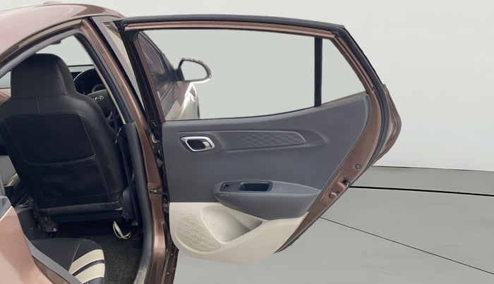 2020 Hyundai AURA SX PLUS 1.2 AMT CRDI, Diesel, Automatic, 97,609 km, RHS Rear Door