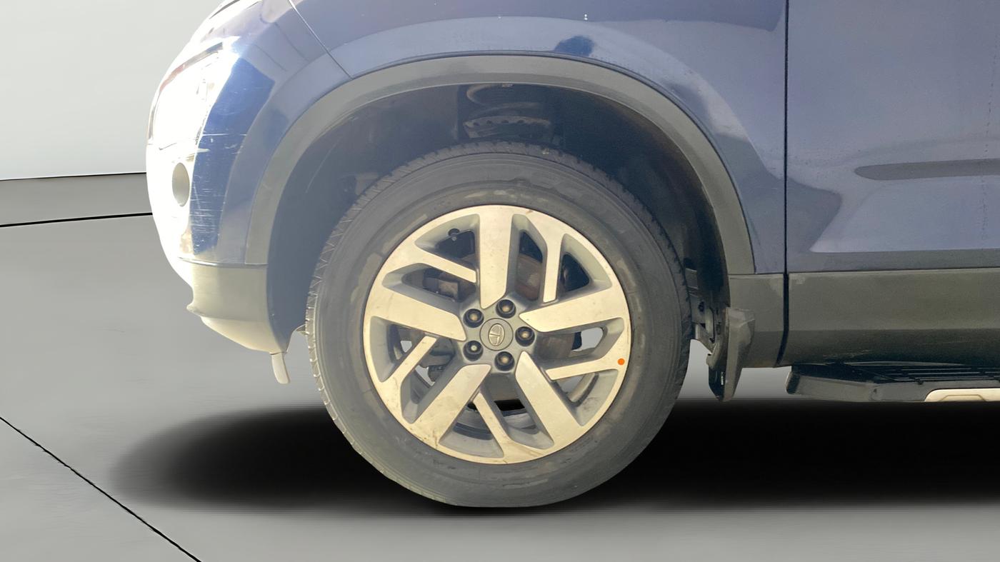 2021 Tata Safari XZ PLUS, Diesel, Manual, 57,497 km, Left Front Wheel