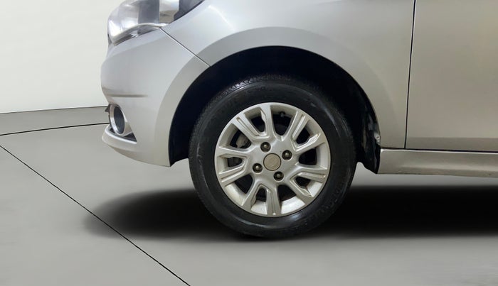 2017 Tata Tiago XZ PETROL, Petrol, Manual, 11,782 km, Left Front Wheel