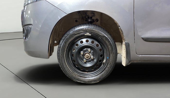 2016 Maruti Wagon R 1.0 VXI, Petrol, Manual, 40,291 km, Left Front Wheel