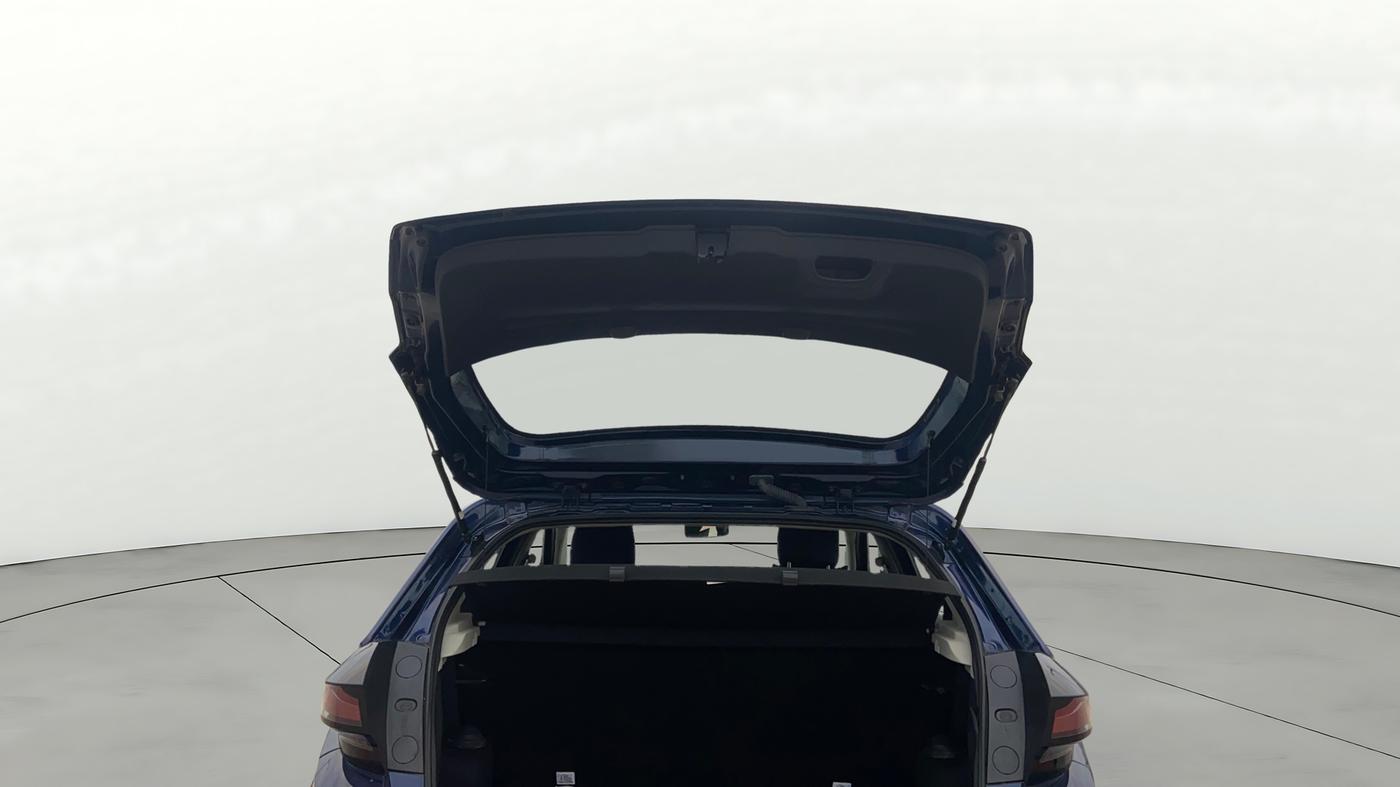 2024 Tata ALTROZ XM PLUS PETROL, Petrol, Manual, 8,236 km, Boot Open Zoomed View
