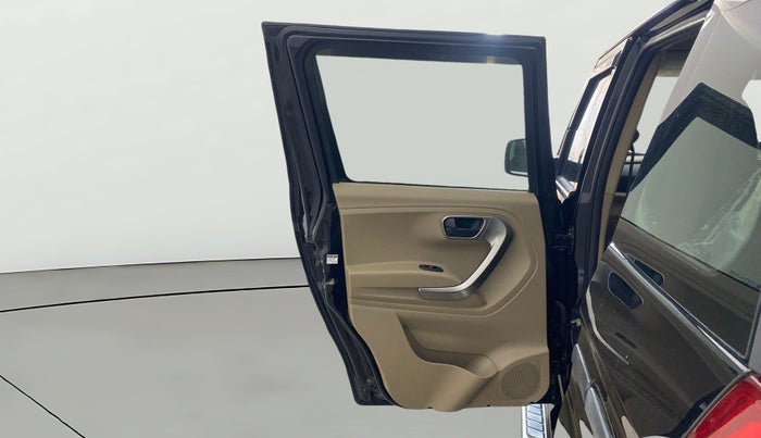 2022 Mahindra BOLERO NEO N10 R, Diesel, Manual, 43,217 km, LHS Rear Door