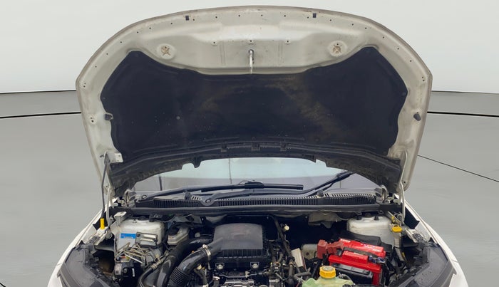 2024 Tata NEXON PURE 1.2 PETROL, Petrol, Manual, 39,150 km, Open Bonet