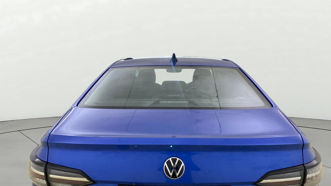 2022 Volkswagen VIRTUS TOPLINE TSI 1.0 AT, Petrol, Automatic, 30,539 km, Rear Windshield