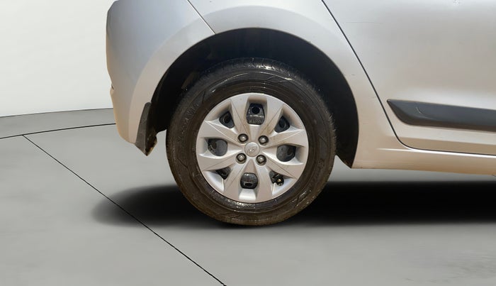 2016 Hyundai Elite i20 MAGNA 1.2, Petrol, Manual, 53,399 km, Right Rear Wheel