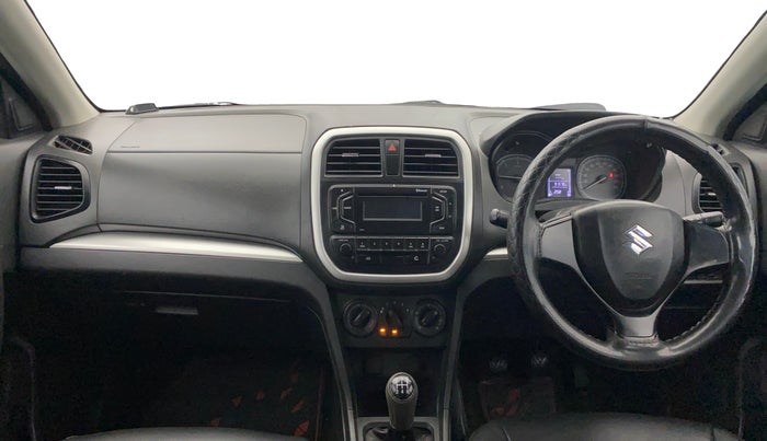 2017 Maruti Vitara Brezza LDI (O), Diesel, Manual, 91,559 km, Dashboard