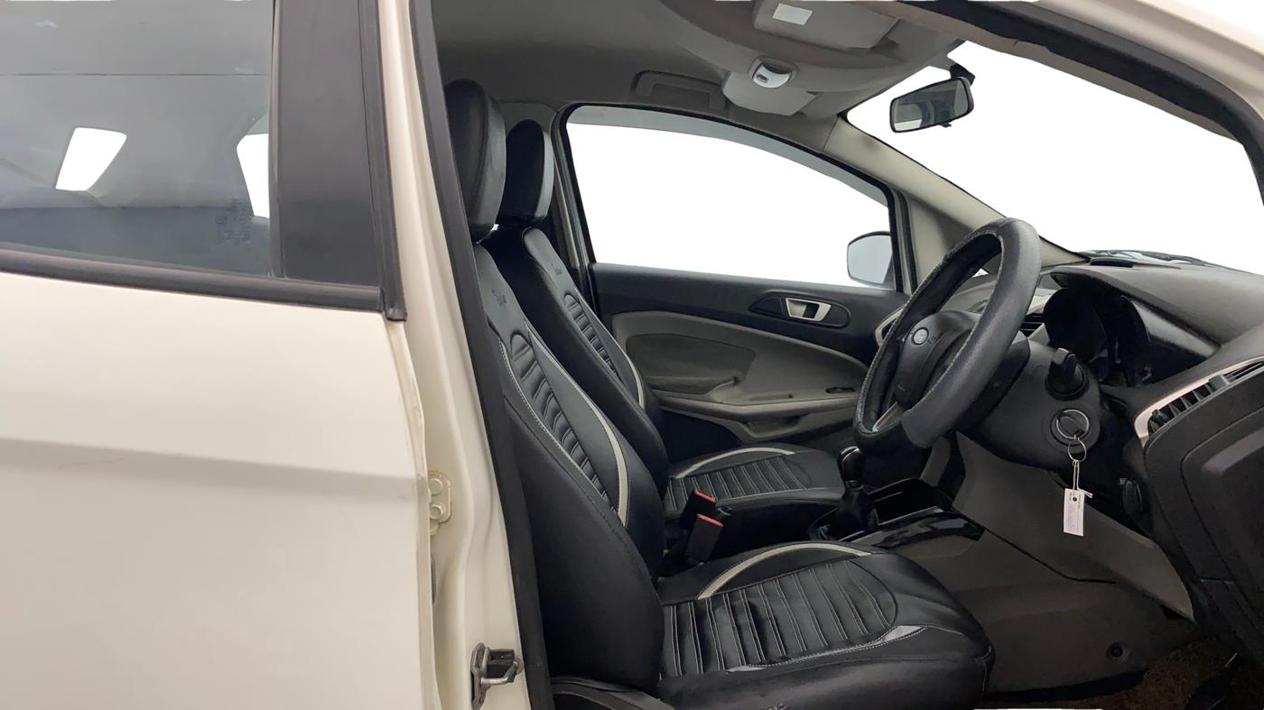 2016 Ford Ecosport TREND+ 1.5L DIESEL, Diesel, Manual, 1,12,301 km, Right Side Front Door Cabin