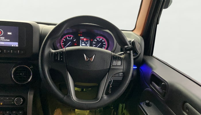 2023 Mahindra Thar LX P 2WD AT HT, Petrol, Automatic, 32,838 km, Steering Wheel Close Up