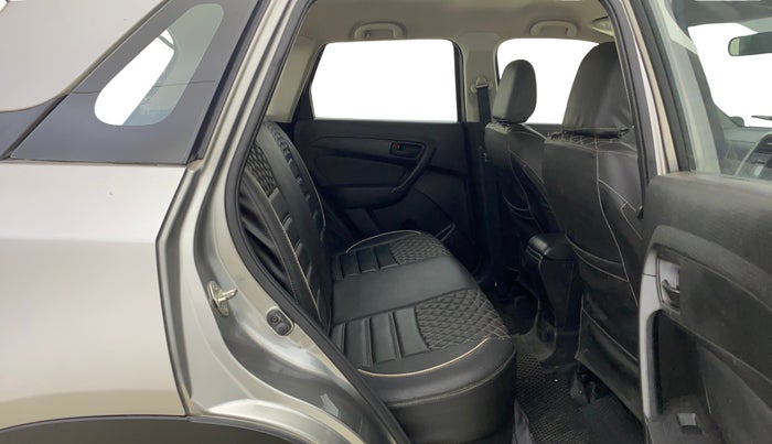 2021 Maruti Vitara Brezza LXI, Petrol, Manual, 47,759 km, Right Side Rear Door Cabin