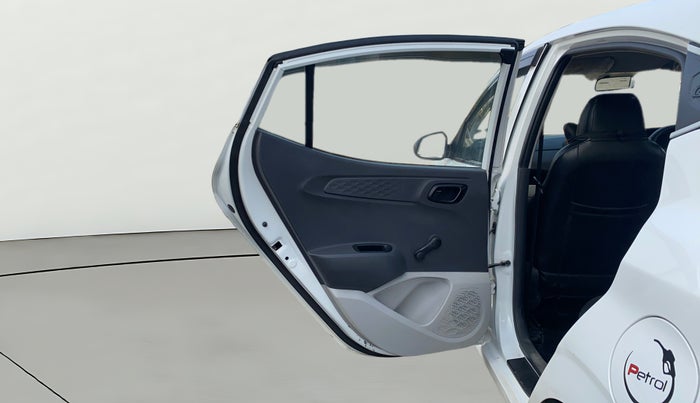 2021 Hyundai GRAND I10 NIOS ERA 1.2 KAPPA VTVT, Petrol, Manual, 36,367 km, LHS Rear Door