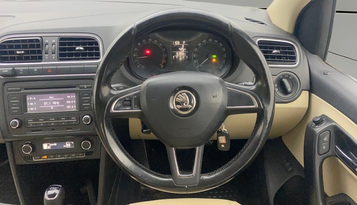2018 Skoda Rapid AMBITION 1.5 TDI AT, Diesel, Automatic, 1,31,856 km, Steering Wheel Close Up