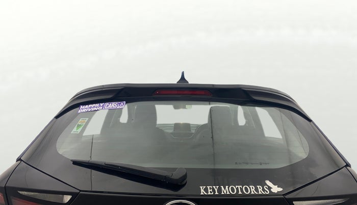 2023 Tata ALTROZ XZA + SUNROOF, Petrol, Automatic, 24,105 km, Rear Windshield