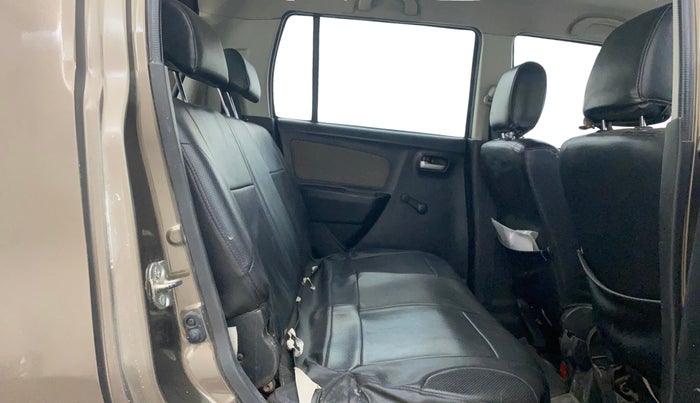 2017 Maruti Wagon R 1.0 LXI CNG, CNG, Manual, 84,524 km, Right Side Rear Door Cabin