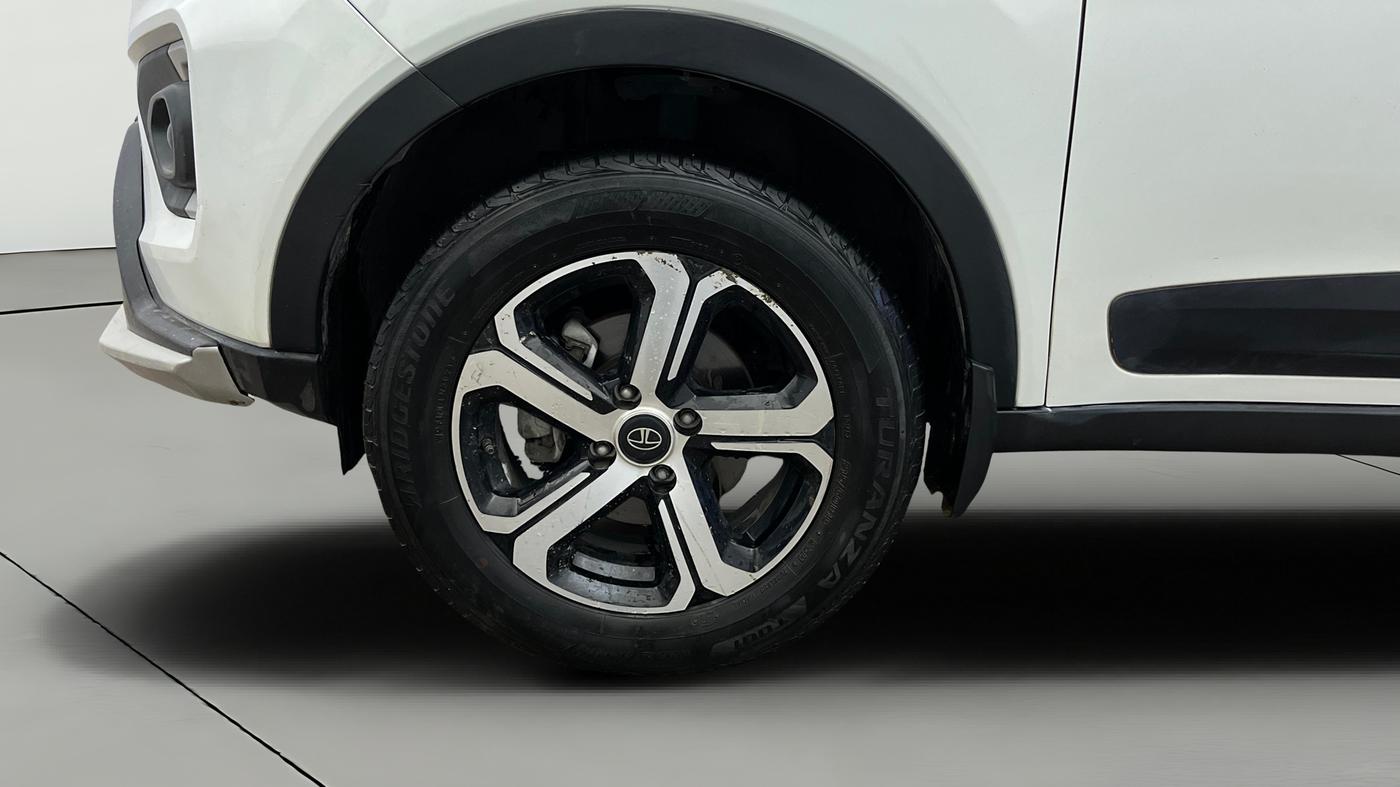 2021 Tata NEXON XZ PLUS PETROL SUNROOF, Petrol, Manual, 88,206 km, Left Front Wheel