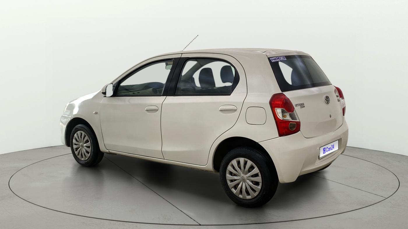 2013 Toyota Etios Liva GD, Diesel, Manual, 70,725 km, Left Back Diagonal