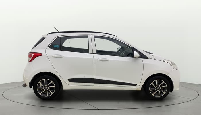 2017 Hyundai Grand i10 SPORTZ (O) AT 1.2 KAPPA VTVT, Petrol, Automatic, 45,708 km, Right Side View