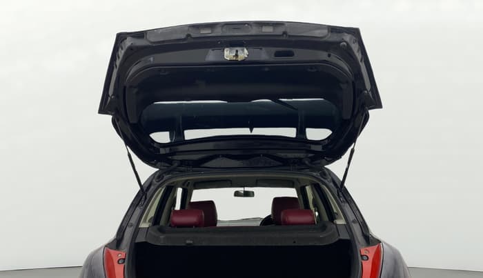 2014 Maruti Swift ZXI, Petrol, Manual, 98,973 km, Boot Door Open