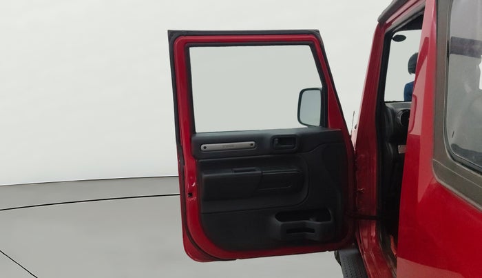 2022 Mahindra Thar LX  P 4WD AT CONVERTIBLE, Petrol, Automatic, 35,208 km, LHS Front Door