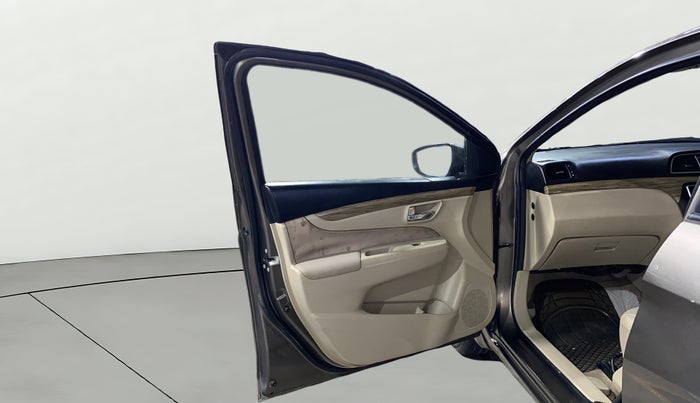 2019 Maruti Ciaz SIGMA 1.5 SHVS MT  PETROL, Petrol, Manual, 31,036 km, LHS Front Door